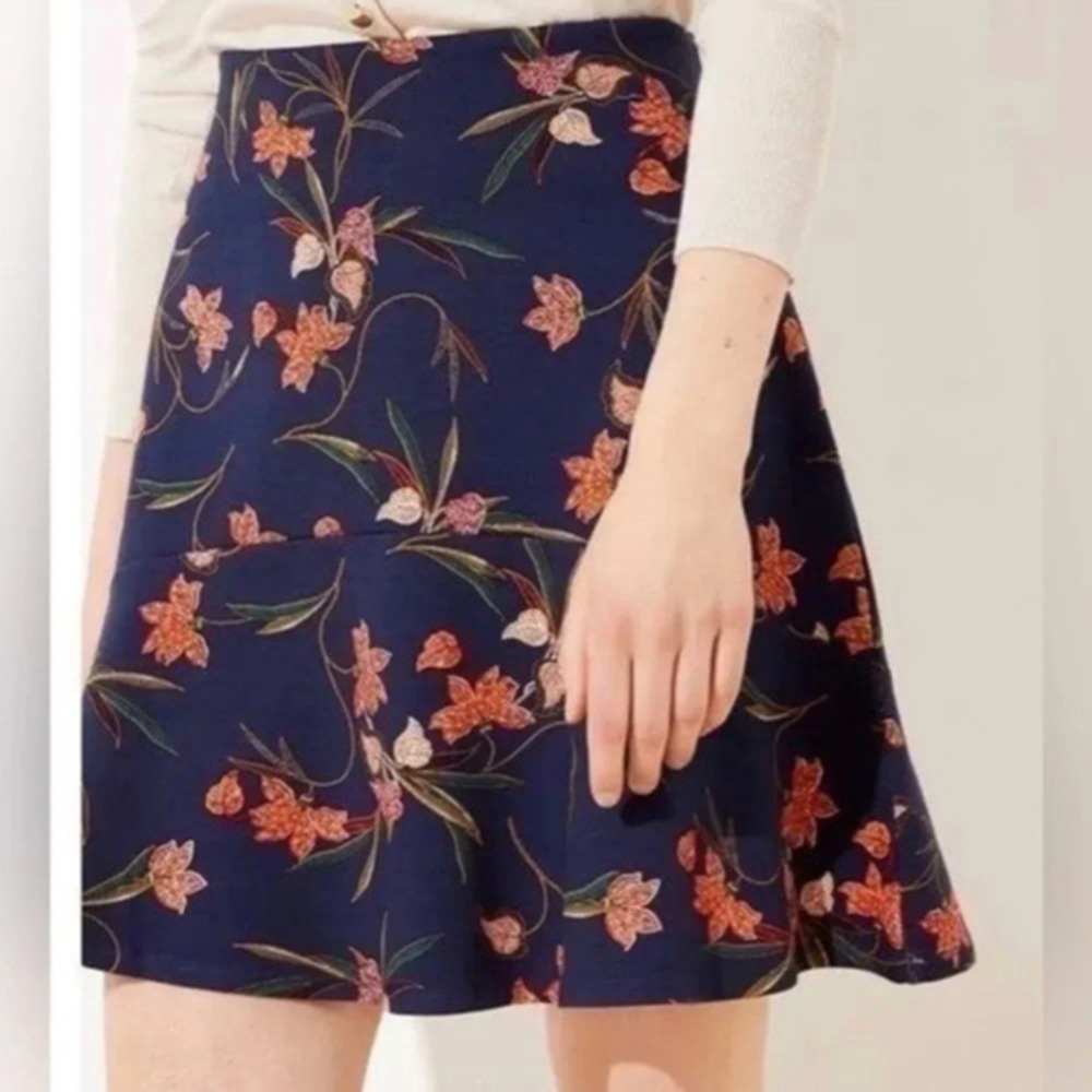 Loft Womens Floral Mini Skirt size XS petite